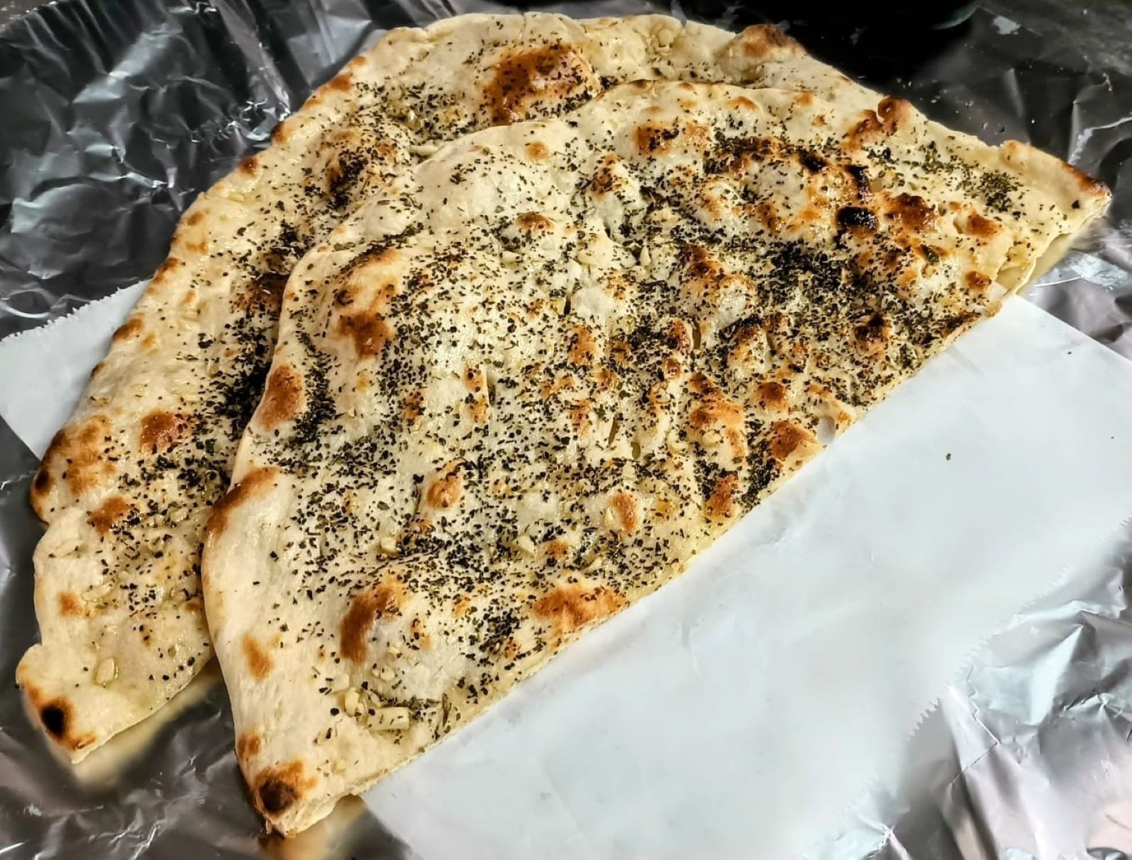 Naan - Garlic Basil